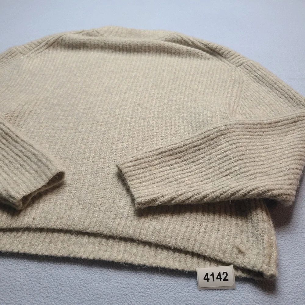 Prologue rib knit